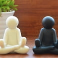 thumbnail image 3 of Teléfono Figuras De Meditación De Resina Soporte Para Teléfono Móvil Para Decoración De Escritorio Sweethay HA044454-02, 3 of 6