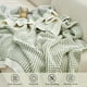 thumbnail image 4 of Manta Amélie Home con forma de gofre de chenilla reversible, 130 x 150 cm, 4 of 9