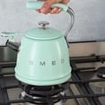 thumbnail image 2 of Tetera Stovetop SMEG Retro, 2,4 L, color verde pastel, 2 of 8