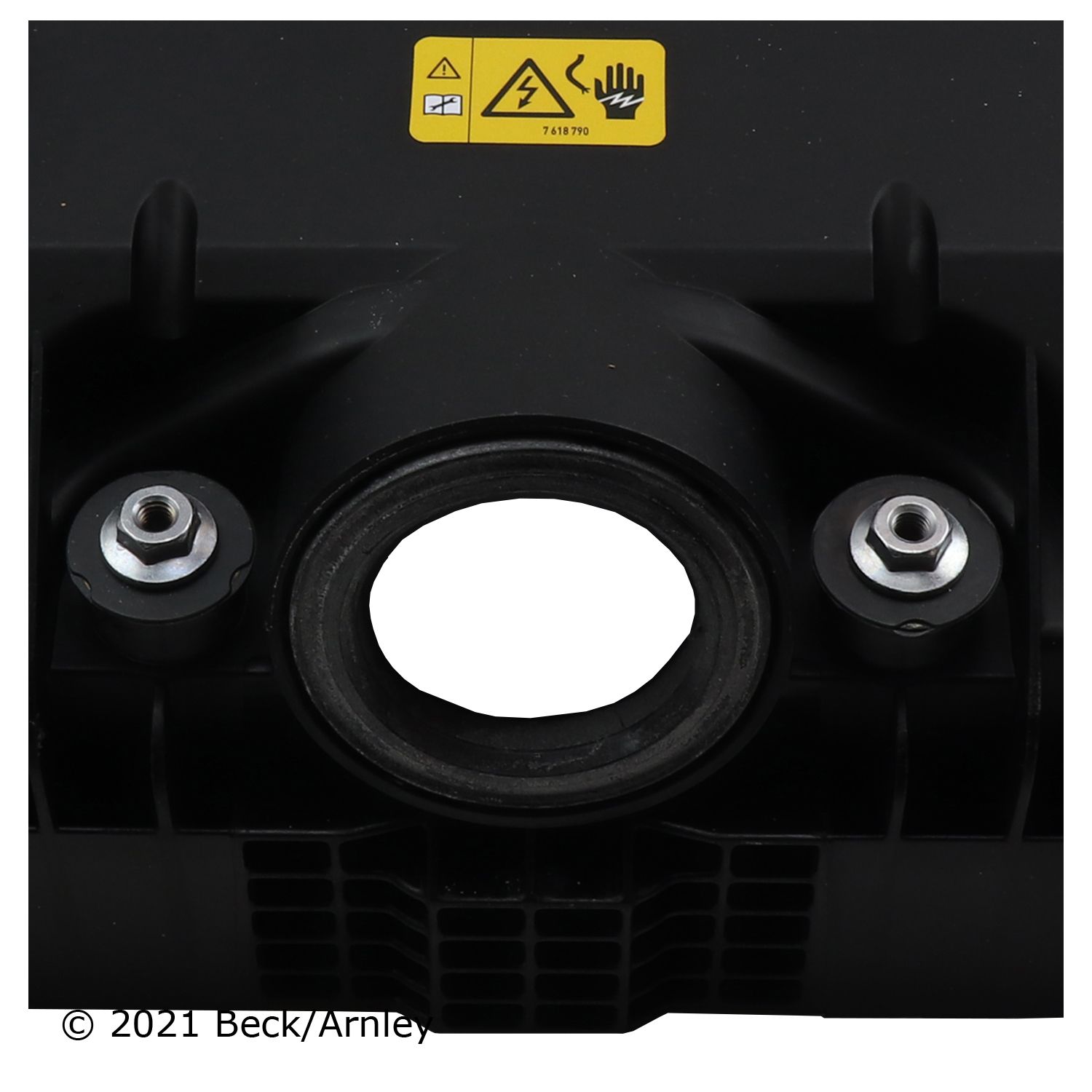 Beck Arnley 0360022 Valve Cover Assembly Fits select: 2006-2008 BMW 750, 2004-2010 BMW X5