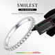 thumbnail image 2 of Anillo Eternity SMILEST Full Eternity Moissanite en oro blanco de 14 quilates, 2 of 8