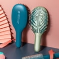 thumbnail image 1 of Peigne Universel Anti-Statique Coussin Gonflable Peigne de Massage Anti-Statique Peigne Rond pour Cuir Chevelu avec Poignée Ergonomique Dents Rondes pour Cheveux Femmes Maison, 1 of 8