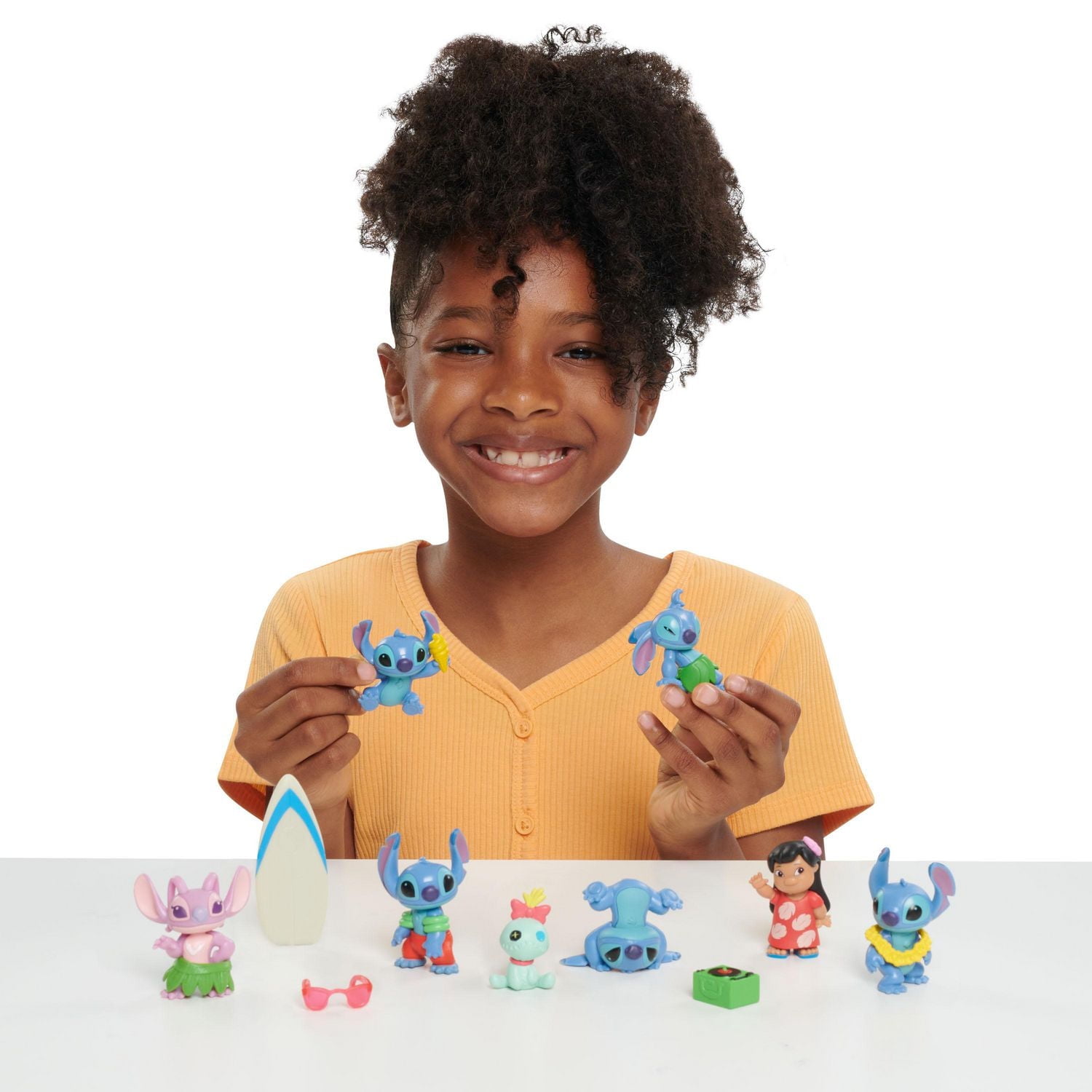 Disney’s Lilo & Stitch Deluxe Figure Set, 13-Piece Set