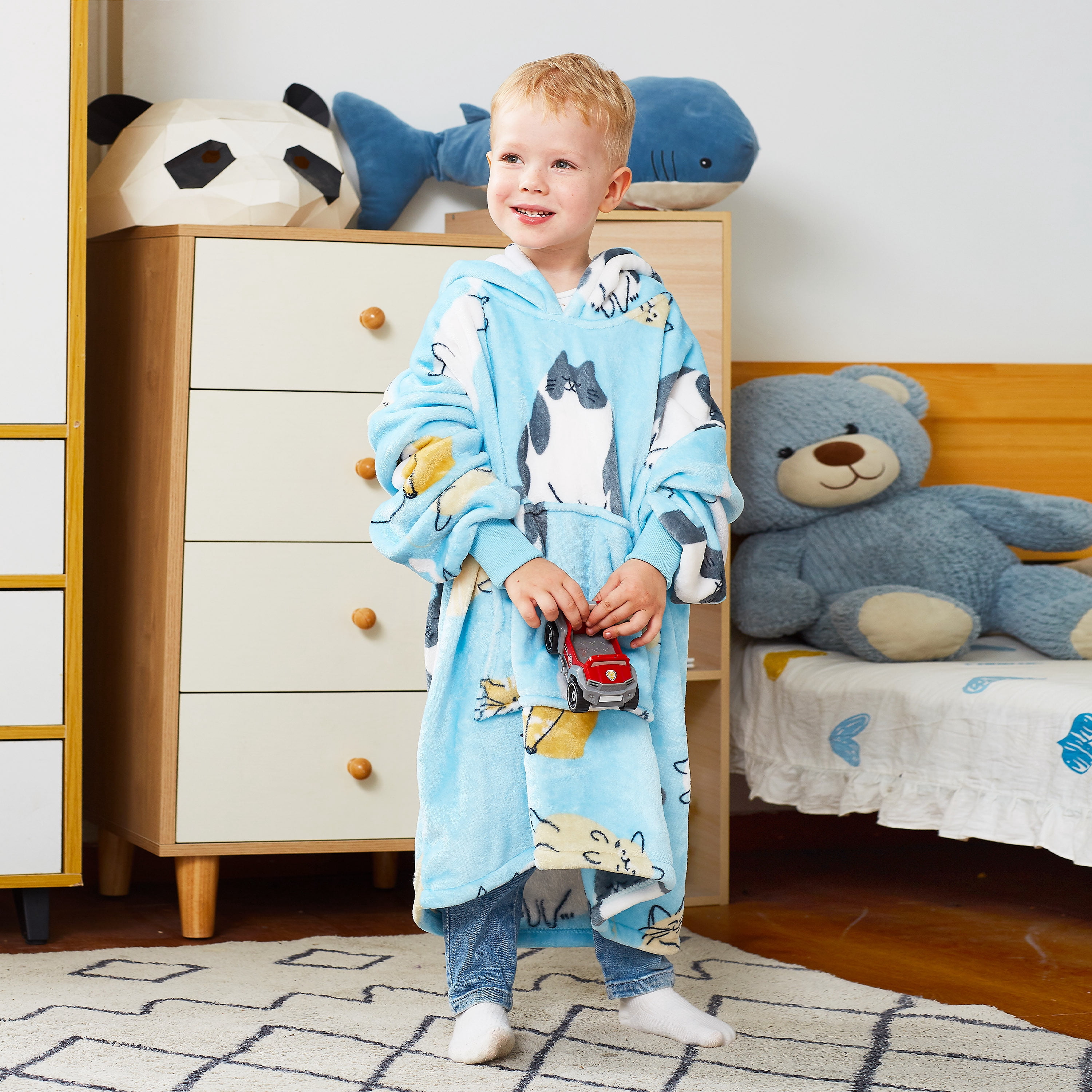 Catalonia Cat Wearable Blanket Hoodie for Kids, Fleece Snuggy Sweatshirt Pullover, 4-12 Years Boy Girl Gift, 28 × 24 inches