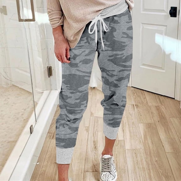 WCJM Women's Camo Print Relaxed Jogger Pants Cropped Fit Elastic Drawstring Waist Quick Dry Lightweight Hiking Cargo Bottoms with Side Button Pockets for Travel