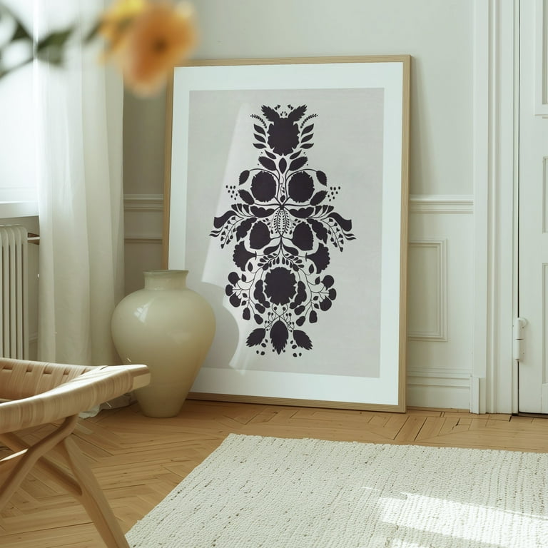 Nordic Folk Art Botanical Illustration – Traditional Floral Design