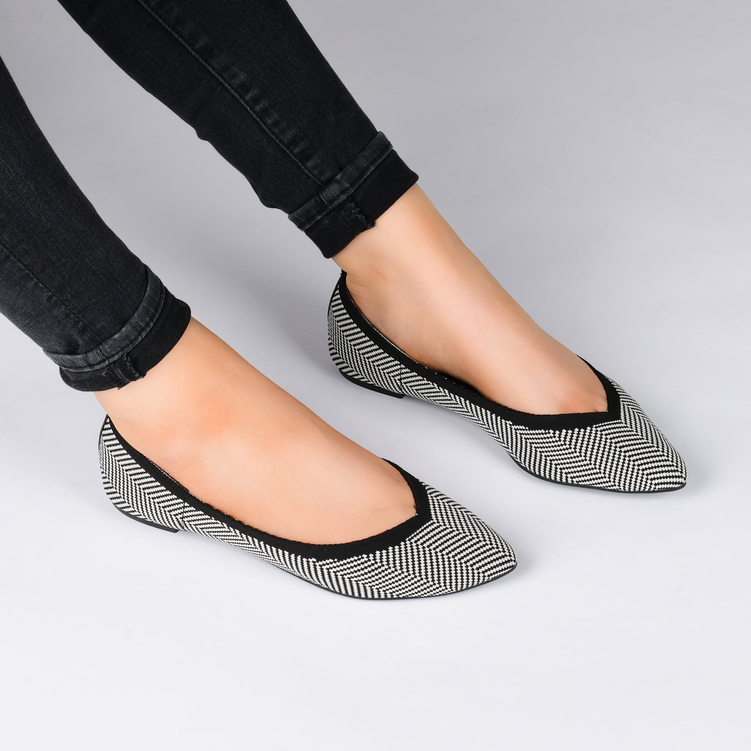 Journee Collection Womens Karise Tru Comfort Foam Wide Width Slip On Pointed Toe Ballet Flats