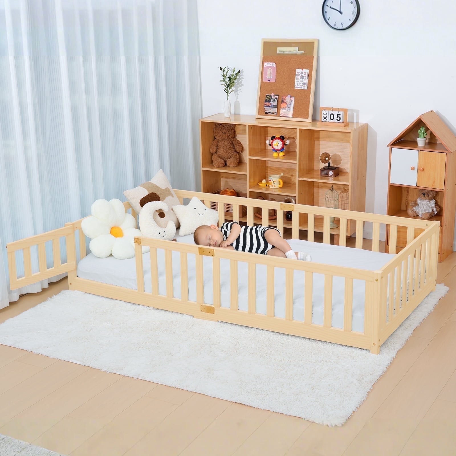 MOPHOTO Toddler Floor Bed,Montessori Floor Frame with Rails & Lockable Door,Twin Size Kid Beds for Toddlers 1-3 Years Old(Nature)