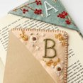 thumbnail image 3 of Marcapáginas bordado de estilo nacional, decoración de esquina de libro bordado de estilo antiguo hecho a mano personalizado, marcapáginas decorativo, 3 of 6
