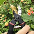 thumbnail image 2 of Tijeras de jardín Hoja recta en acero y titanio (GPPS-1003). Tijeras para flores para cortar madera seca. Mangos ergonómicos, 2 of 2