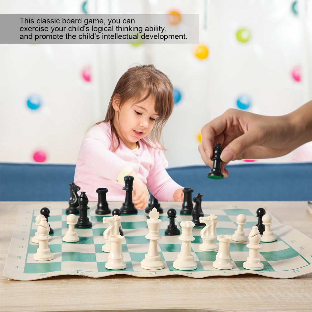 Portable Chess Set with Backpack Promote Children 's Intelligence Games
