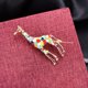 thumbnail image 2 of Broche, Rhinestone de moda Mujeres encantadoras Broche de diamantes de imitación Broche de ropa Pin Diseño exquisito, 2 of 7