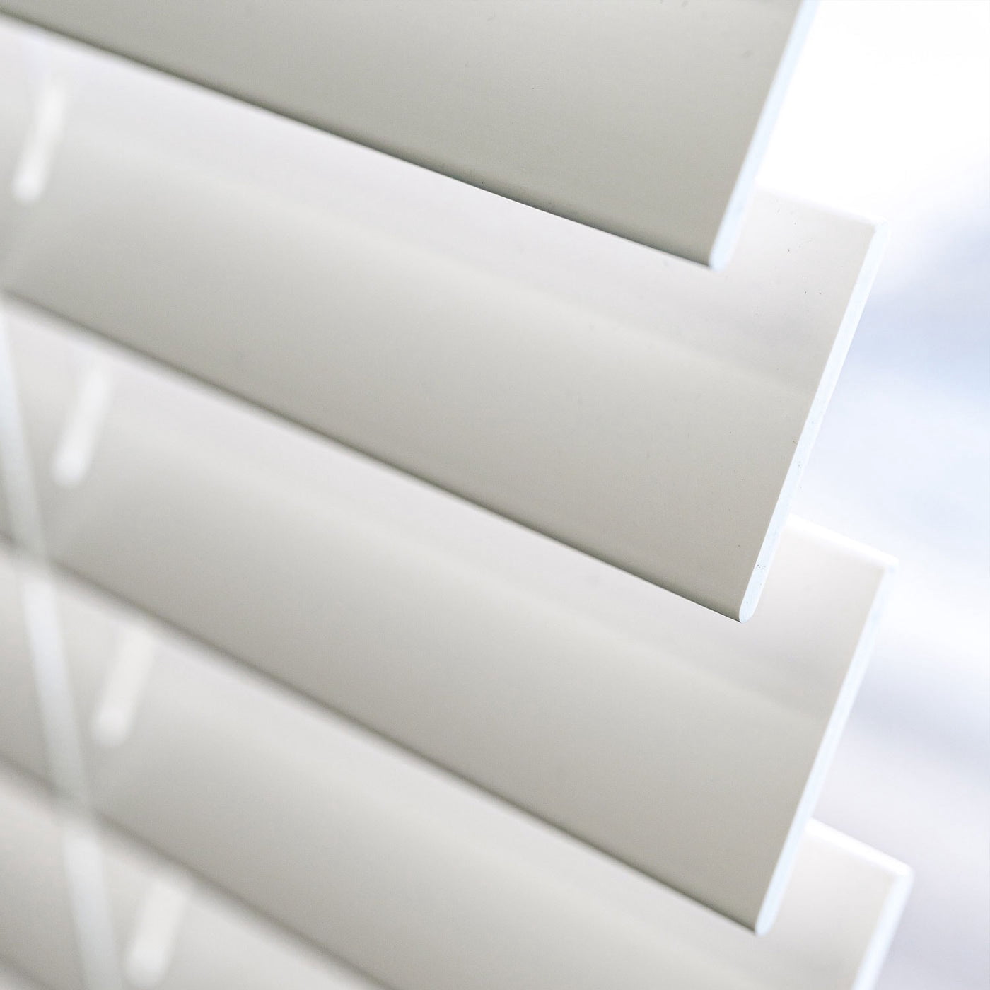 Chicology Faux Wood Blinds , Window Shades , Window Treatments , White, 29.5"W X 48"H