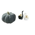 thumbnail image 1 of Almohadas de calabaza de Halloween más estatuas de cisne, esculturas, almohadas decorativas de cerámica suave, adecuadas para regalar y decorar el, 1 of 8