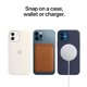 thumbnail image 4 of iPhone 12, 12 Pro APPLE funda protectora MagSafe silicona blanca, 4 of 4