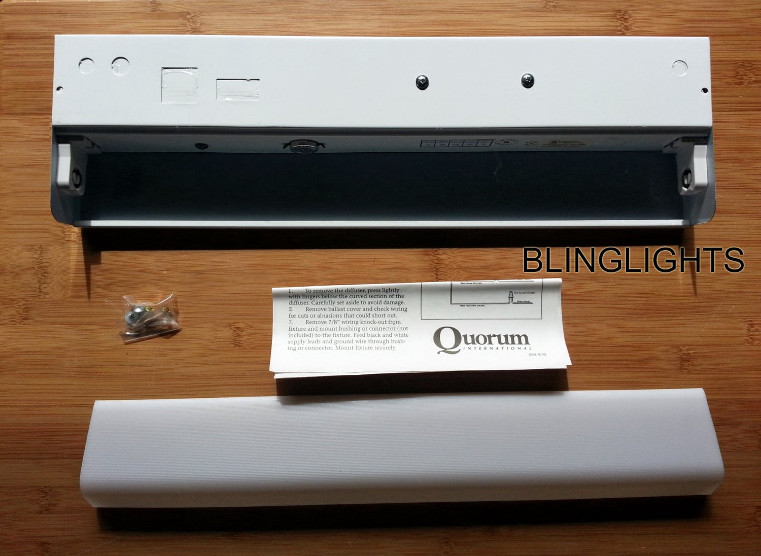 For The Quorum Under Cabinet Lights Kitchen Lighting Fluorescent Lamp White Fixture System T8