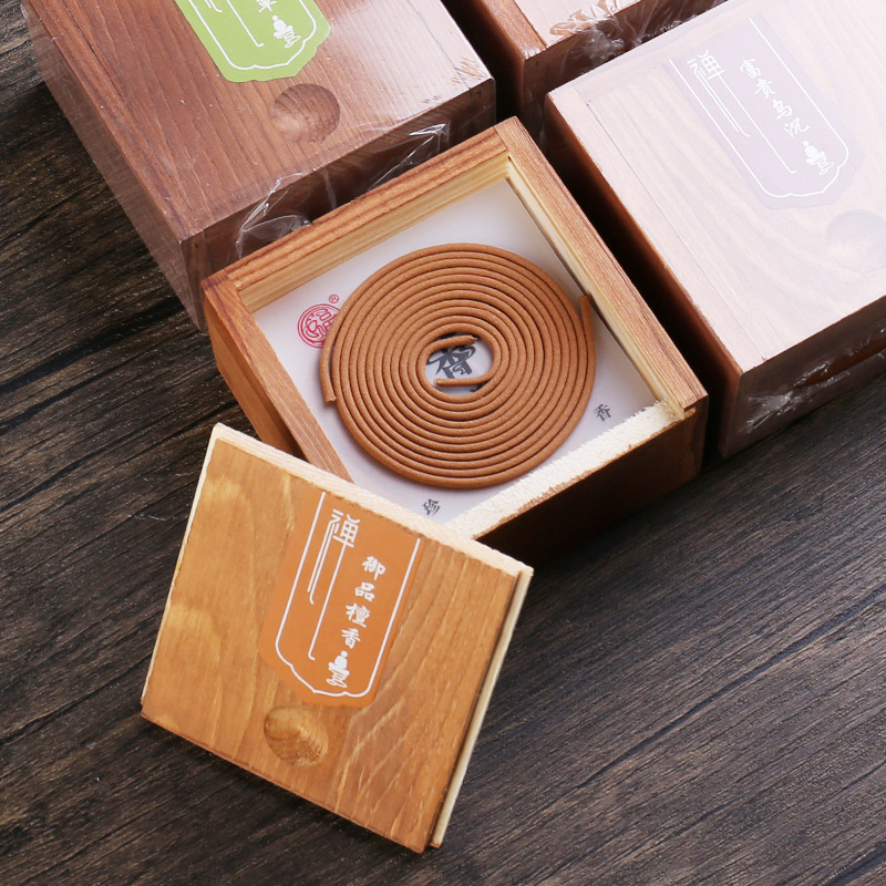 Zhuge Natural Sandalwood Incense Coils - 30 Pieces - Approx hr Burn Time - 4 hr Odor Retention- Multiple Aromatic Scents Available in Wooden box Packaging，Royal sandalwood