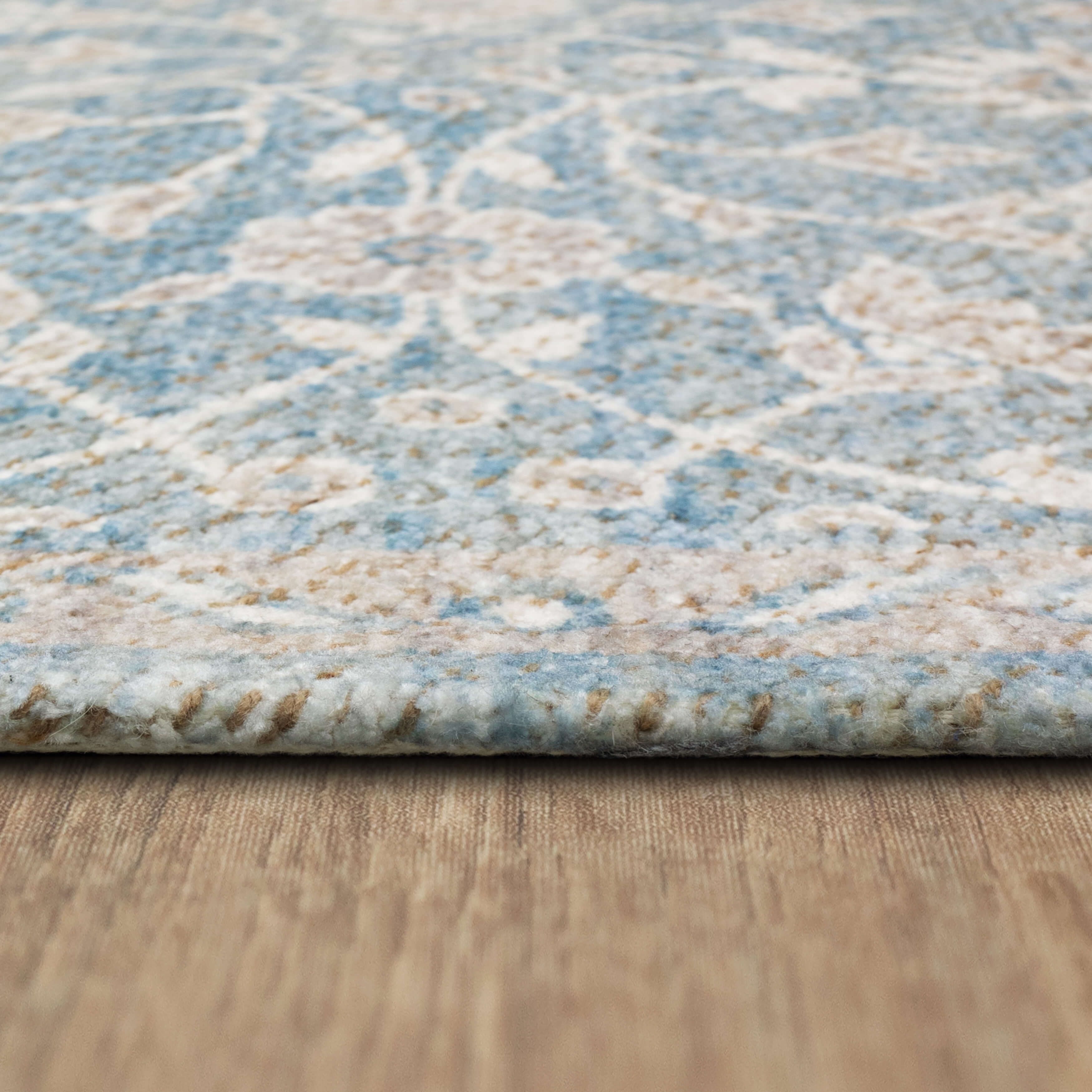 Mainstays Zula Jardin Low Pile Stain/Fade Resistant Polyester Indoor Runner Rug, Blue, 2'6" x 7'