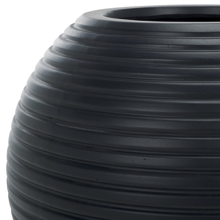Safavieh, Plant Pot, 20