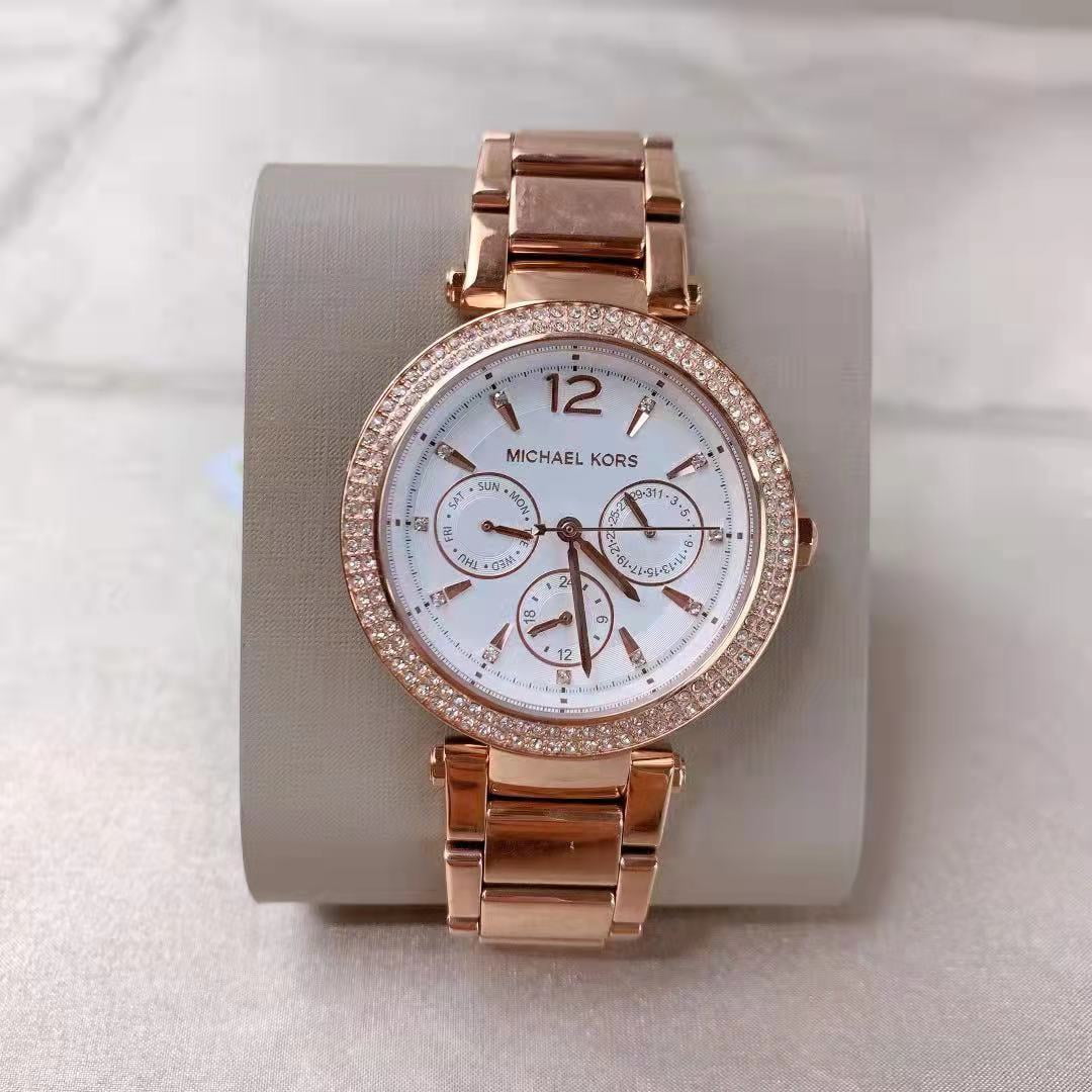 c170c5c1-69bb-43d0-bb27-  display picture 3