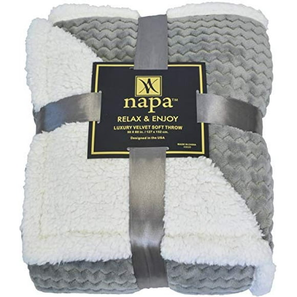Tirrinia Super Soft Sherpa Throw Blanket Grey Chevron 50" x 60" Reversible Fuzzy Micro Plush All Season Fleece TV Blanket for Bed or Couch