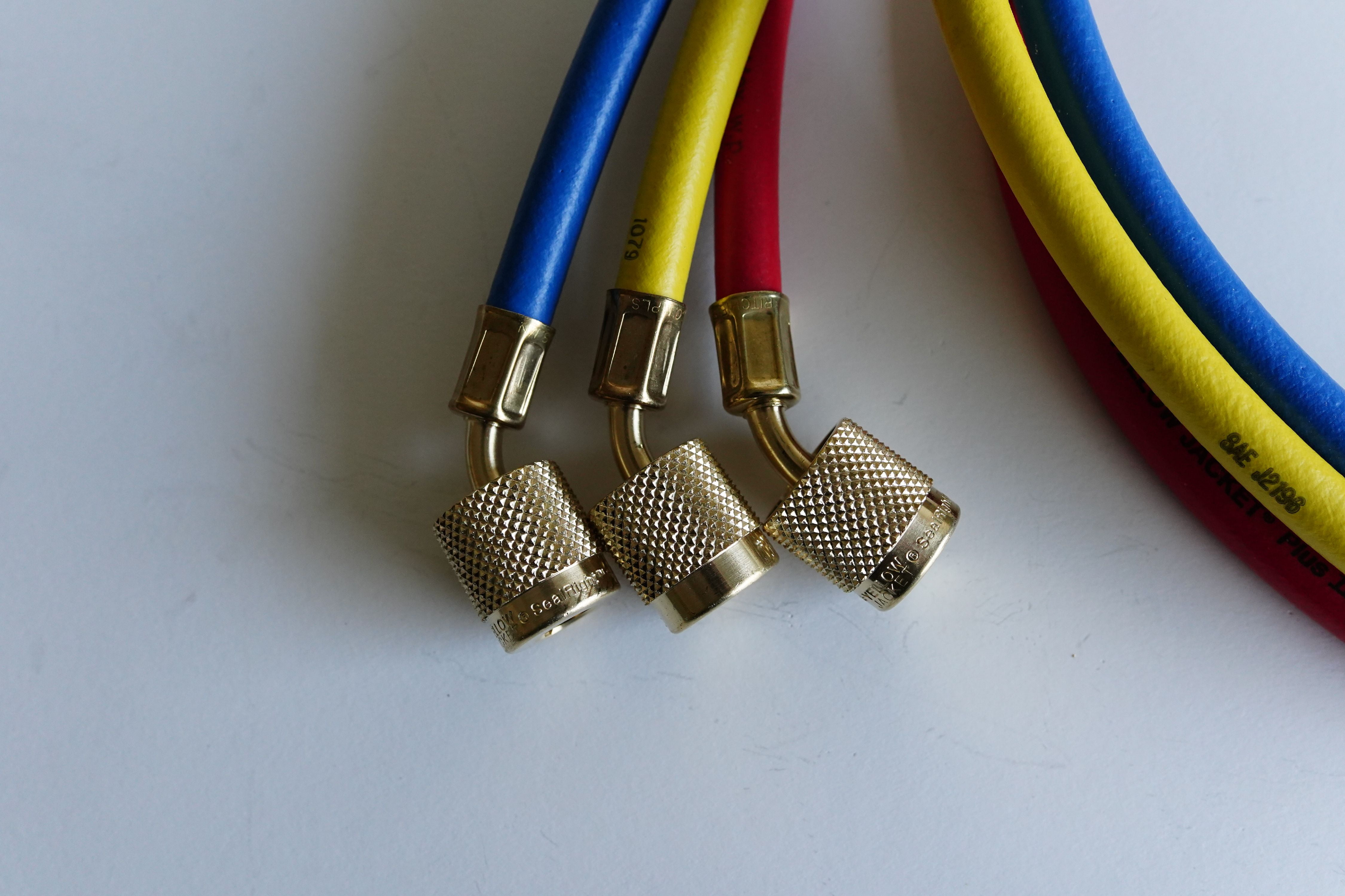 Yellow Jacket Hose, 26 in L,Blue/Red/Yellow,800 psi 22985