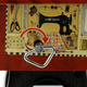 thumbnail image 3 of Caja de MúSica Estilo Mini MáQuina de Coser de PláStico, Manivela, Cajas de MúSica Vintage, Regalo de Festival, Regalo de AñO , Regalos de CumpleañOs, 3 of 5