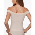 thumbnail image 2 of Remera INLYRIC con escote off shoulder, suave y elástica, color blanco vainilla, talla L, 2 of 6