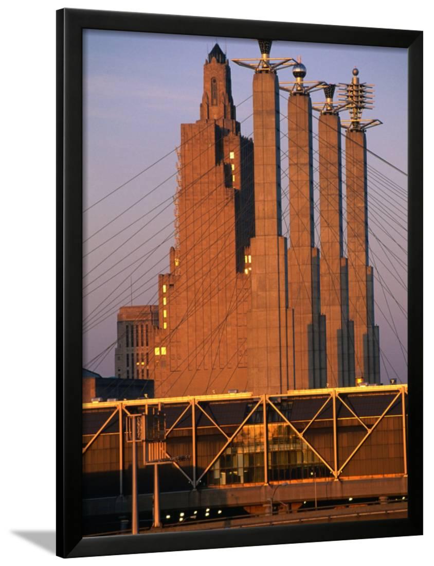 Self-Buidling Convention Easle Stand w//case