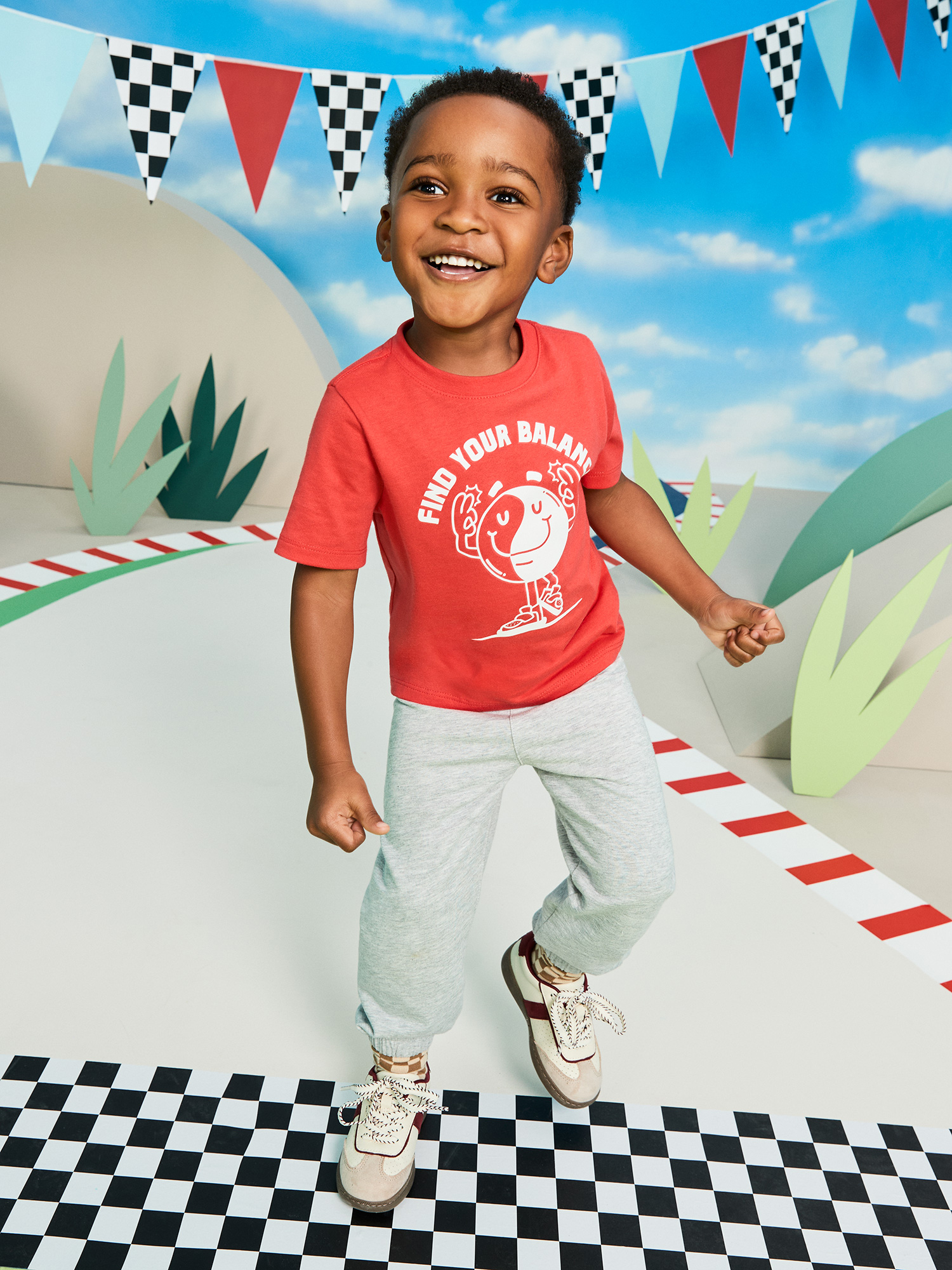 Garanimals Newborn, Baby & Toddler Boy Cotton Short-Sleeve Graphic T-Shirt, Sizes 0-6T