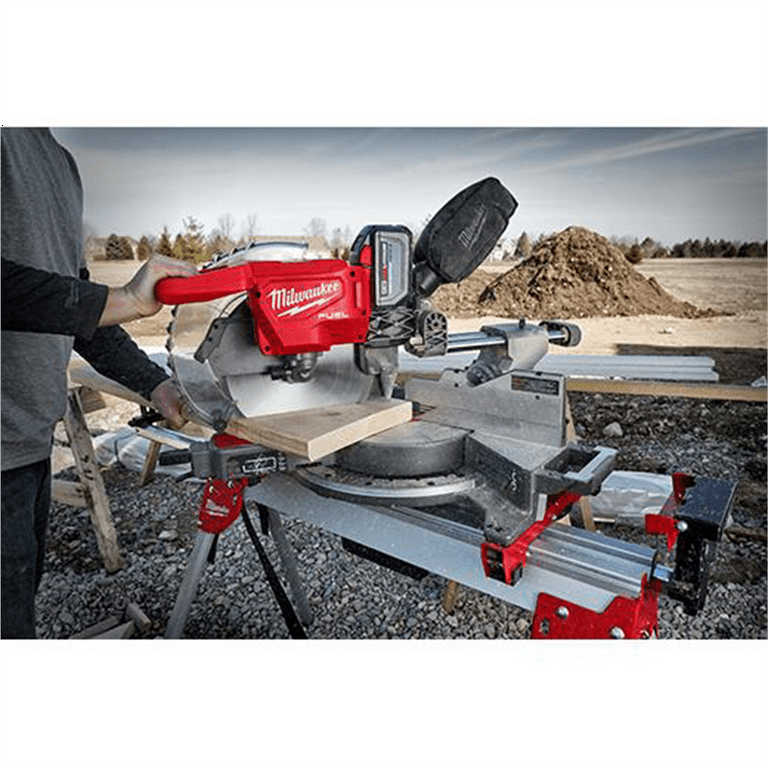 Milwaukee M18 FUEL Cordless 12 in. Lithium-Ion Dual Bevel Sliding