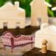thumbnail image 2 of ColoMX Casa de muñecas sofá en miniatura sofá mini modelado de amores muebles muebles de muebles de casa de muñecas, 2 of 8