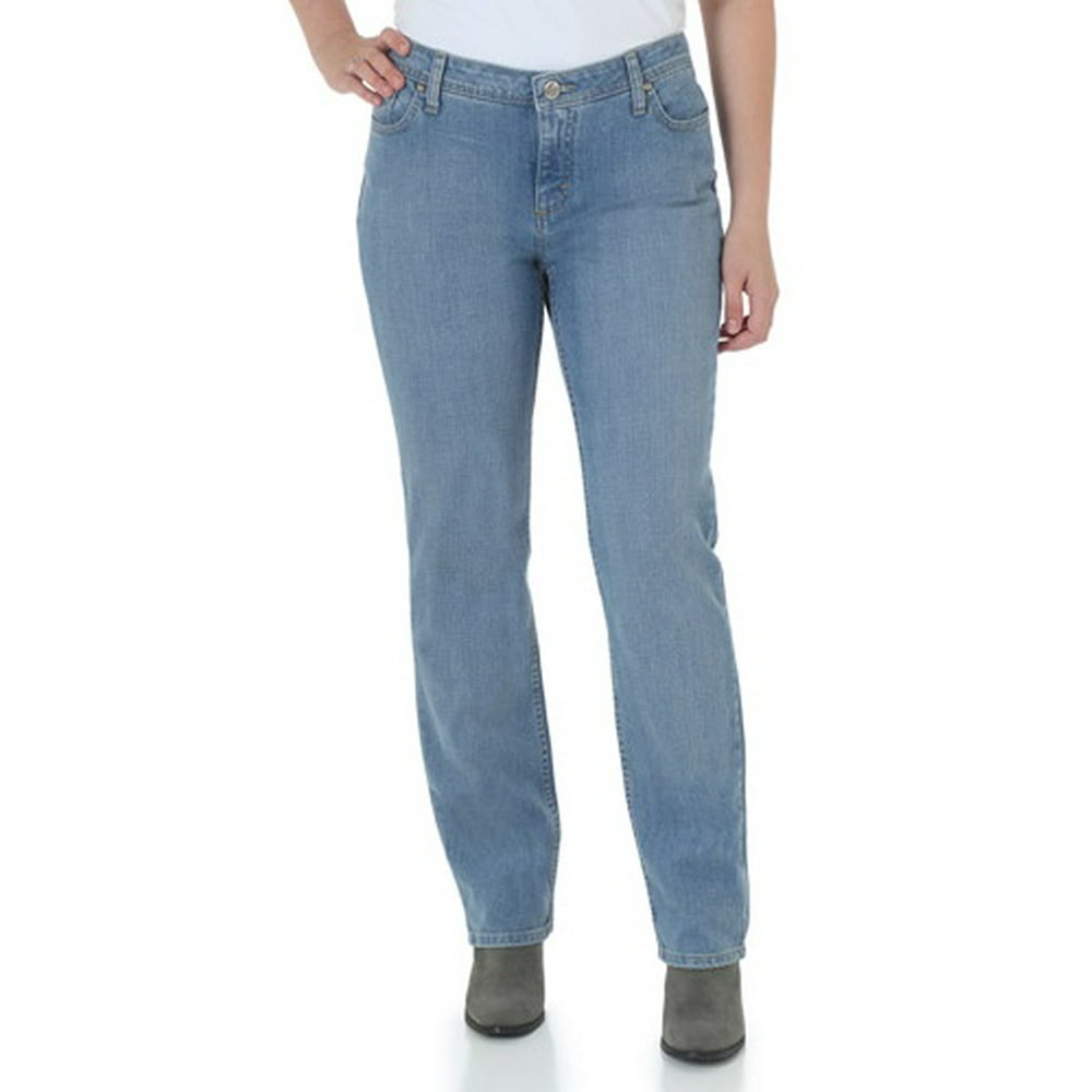 Wrangler - Women's Petite Natural Fit Straight-Leg Jean - Walmart.com ...