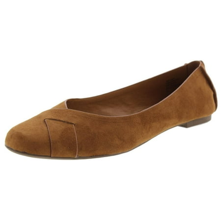 BC Footwear Womens Petite Round Toe Flats