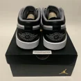 thumbnail image 4 of Ni - ke Air Jordan 1 Low Black White Grey Men Size 9 New EU42.5 553558-040 Particle Grey, 4 of 5