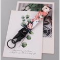 thumbnail image 3 of LLavero de pico de águila con figuras de Anime, cordón corto, cuerda para teléfono, soporte para insignia, colgante USB, accesorios para llaves portátiles, regalo, venta al por mayor, 3 of 4