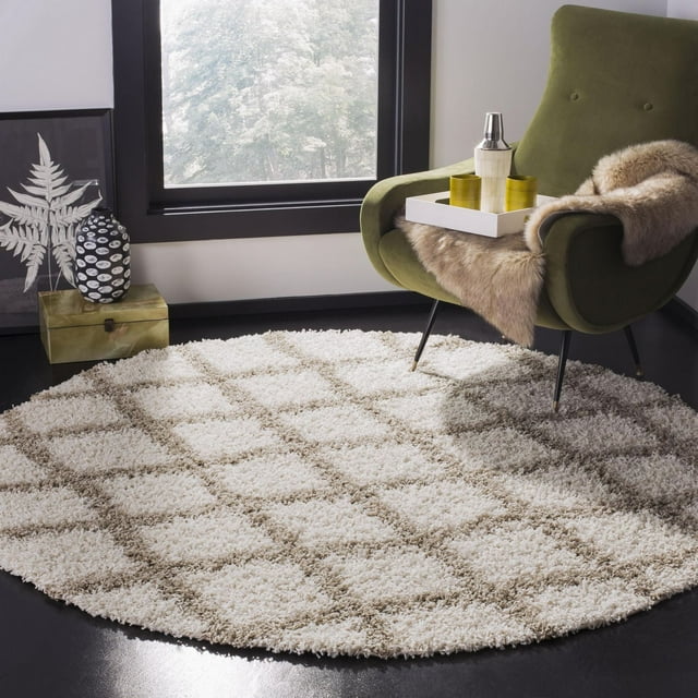 Safavieh Layla Geometric Plush Shag Area Rug