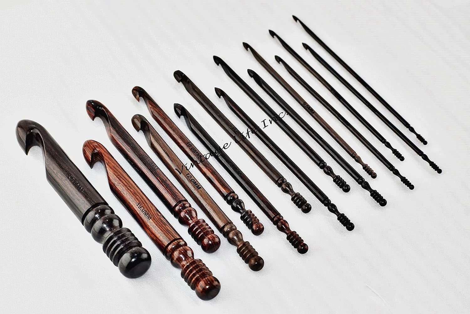 Ergonomic Crochet Hooks Set of 15 Soft Grip Rosewood Hooks 3.5 MM to 25 MM, Wooden Yarn Crochet Hooks for Arthritic Hands Needles for Knitting and Crocheting (Only Hooks)