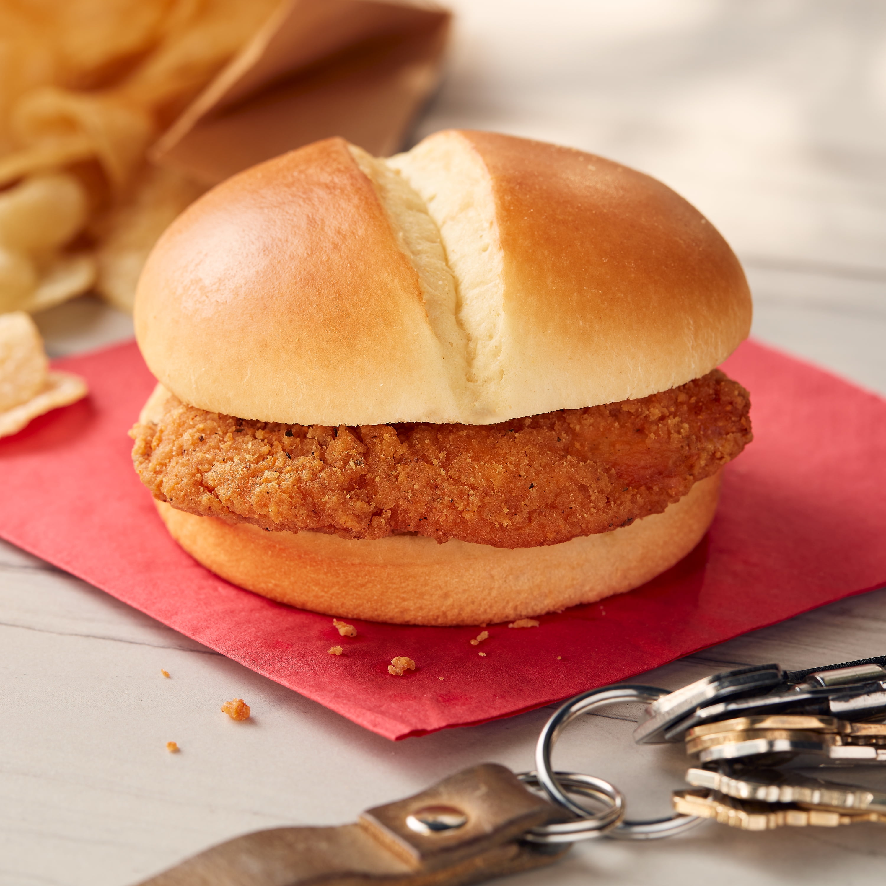 Featured image of post Steps to Prepare Wendy&#039;s Spicy Chicken Sandwich Pringles Walmart