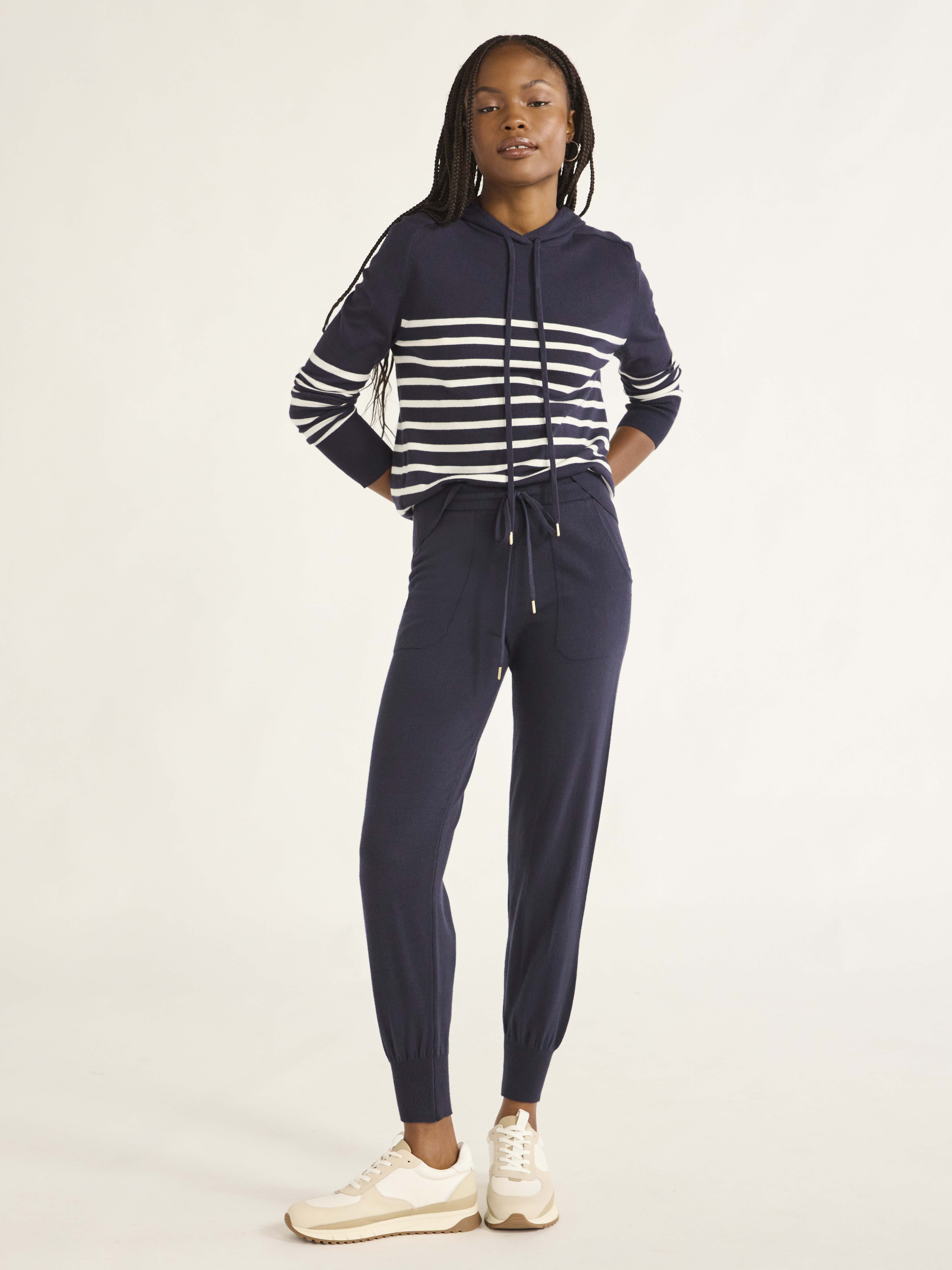Free Assembly Women's and Women's Plus Cozy Yarn Sweater Jogger Pants with  Ribbed Cuffs, 28” inseam, Sizes XS-4X - Walmart.com