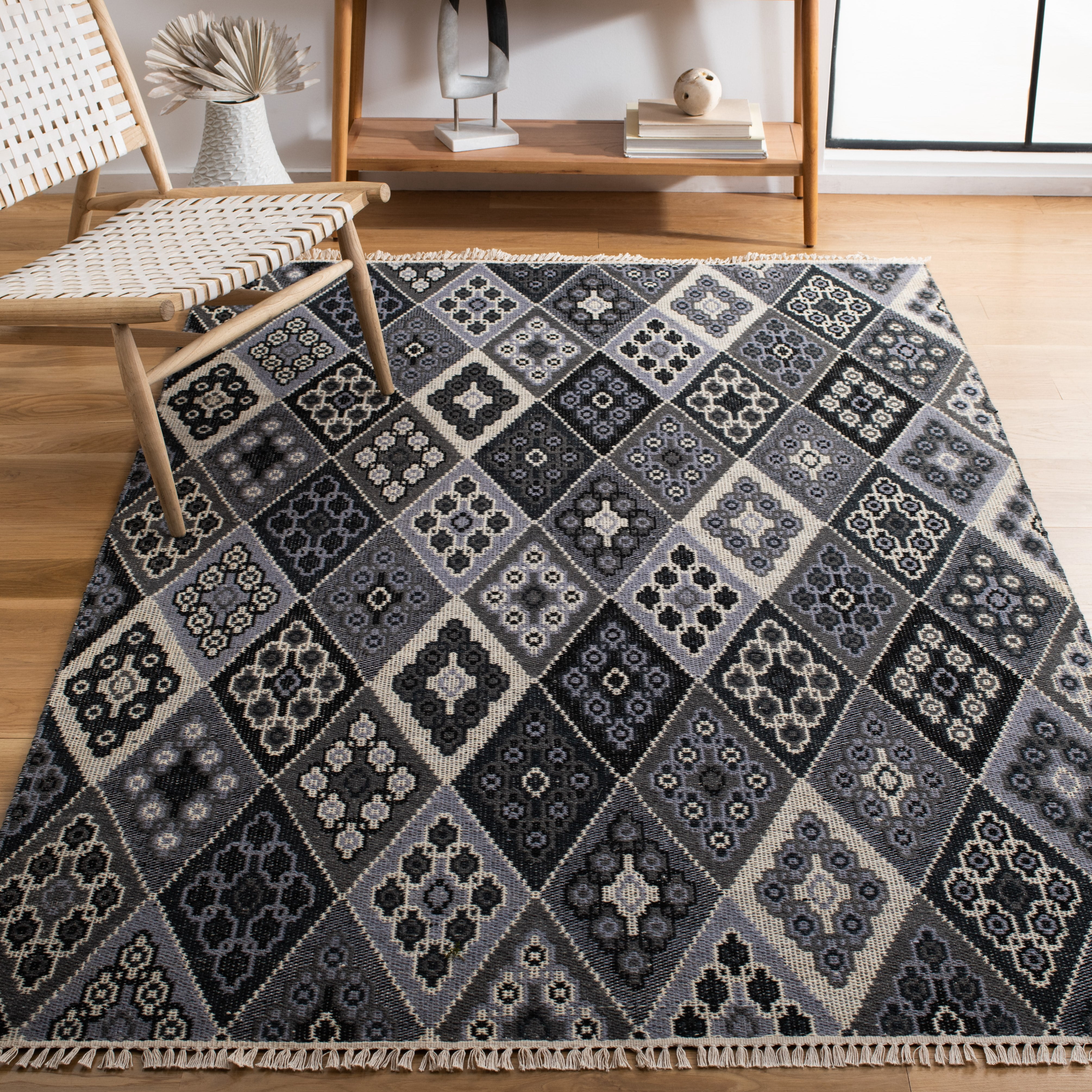 SAFAVIEH Kilim Derrick Tribal Wool Area Rug, Black/Grey, 3' x 5'