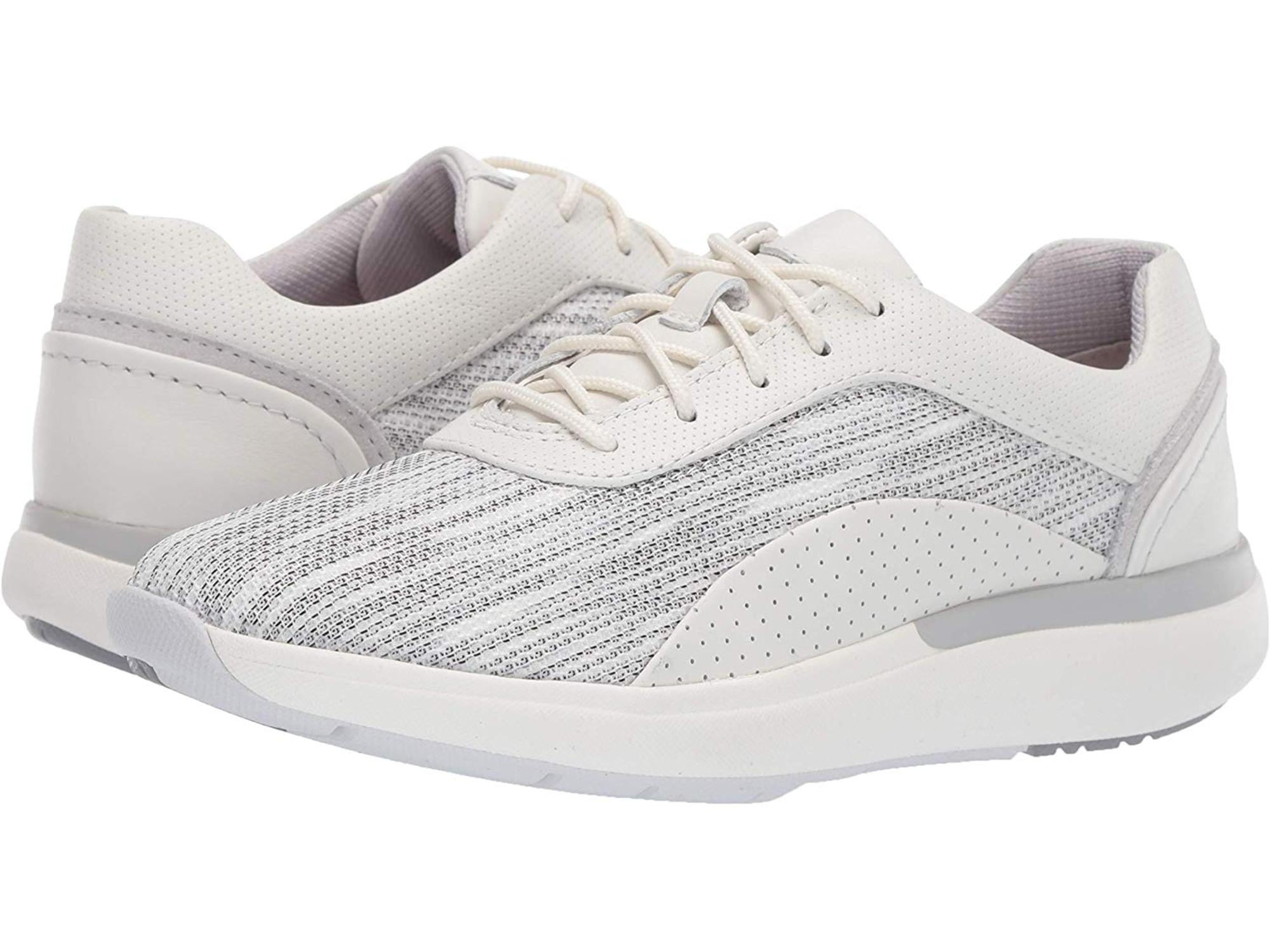 clarks ladies sports shoes