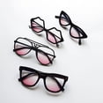 thumbnail image 3 of Gafas de sol para niños de primavera y verano con estilo en estilo coreano, estilo occidental, gafas de sol con forma cóncava, gafas de sol para bebés, 3 of 5