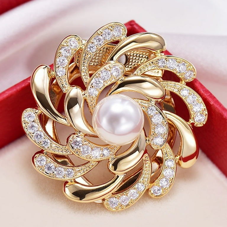 Best brooches 2024