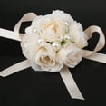 thumbnail image 3 of Hermanas Dama De Muñeca Ramillete De Flores BLESIY Mano Color Beige, 3 of 7