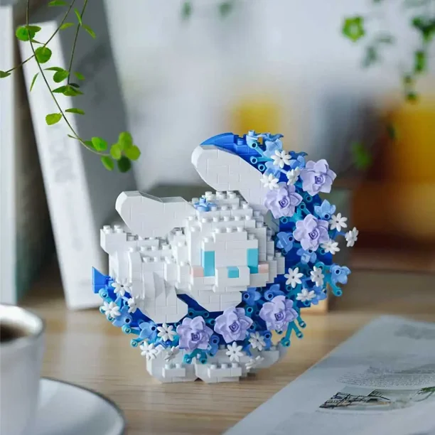 Sanrio Hello Kitty Panda gato flor Luna dibujos animados animación bloques de construcción Kawai juguete ensamblaje modelo niños niñas regalo de Navidad