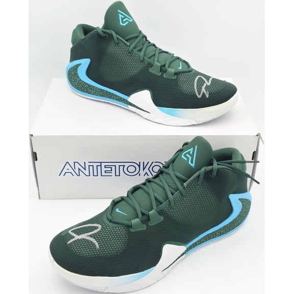 Giannis Antetokounmpo Autographed 2019 Player Exclusive (PE) Promo White/Soar/Black/Fir Nike Zoom Freak 1 MSCO Shoes Milwaukee Bucks Size 17 Beckett BAS Witness 252759