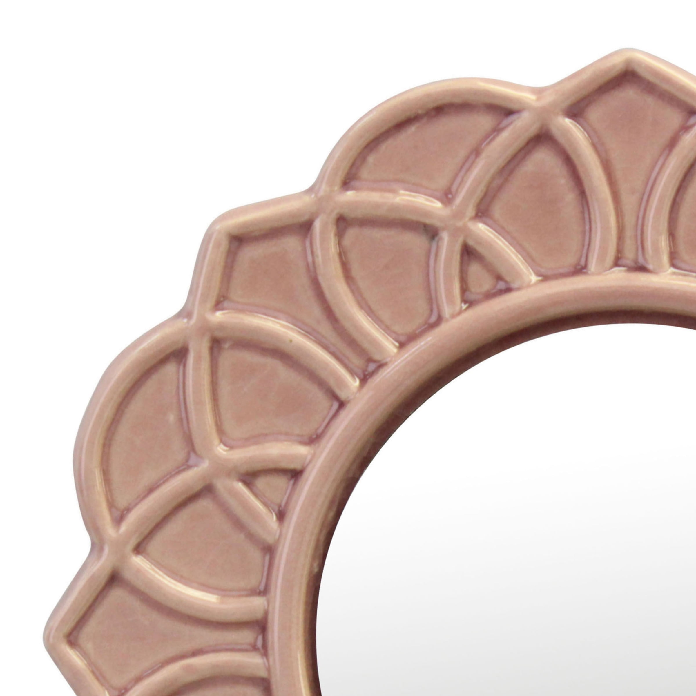 Stonebriar 9 in. Circle Ceramic Floral Wall Mounted Mirror, Pink