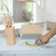 thumbnail image 4 of JUEGO DE 7 CUCHILLOS DE ACERO INOXIDABLE CON MANGO Y BLOQUE CREMA 39792, 4 of 4