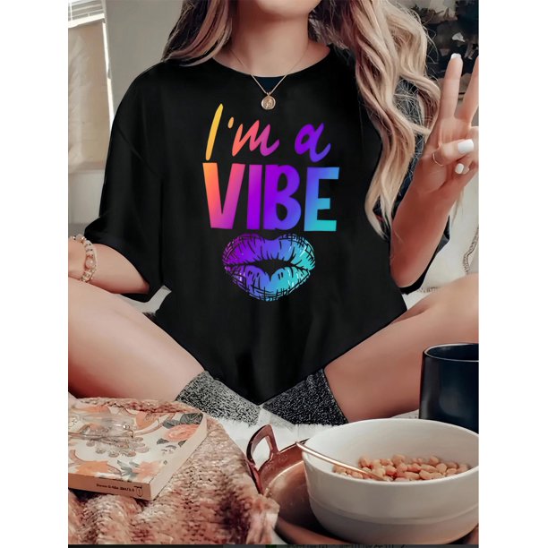 Camiseta De Mujer Camiseta De Verano Para Mujer Para Viajes En La Calle TrabajoWomen's Trendy Gradient Lip & Letter Print Tee - Casual Crew Neck Short Sleeve Top, Comfortable Summer WearFather's Day
